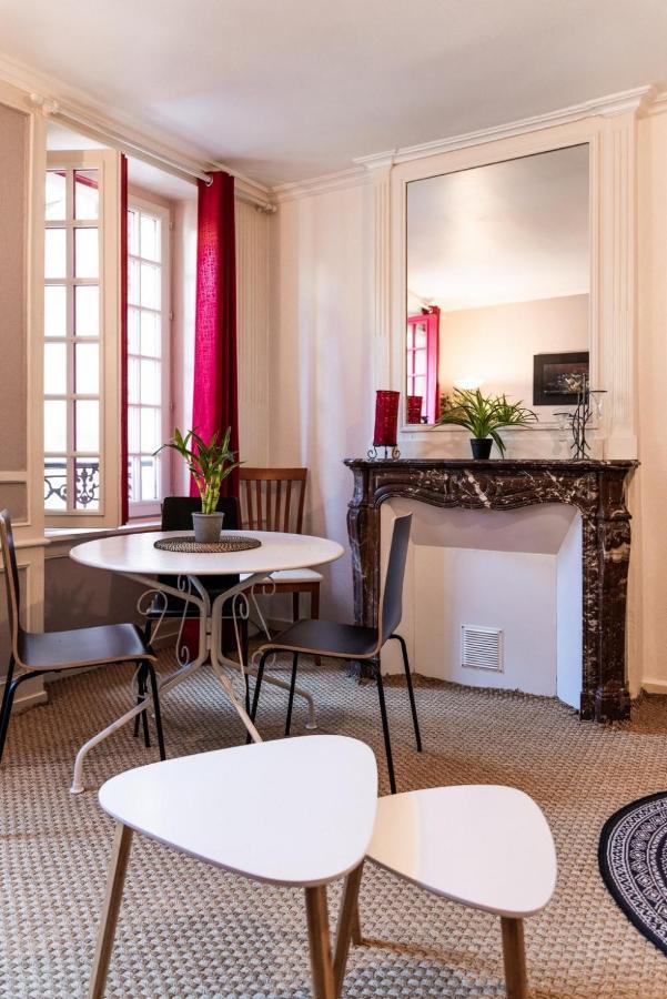 Agreable Studio En Plein Coeur De Quimper Apartment Luaran gambar